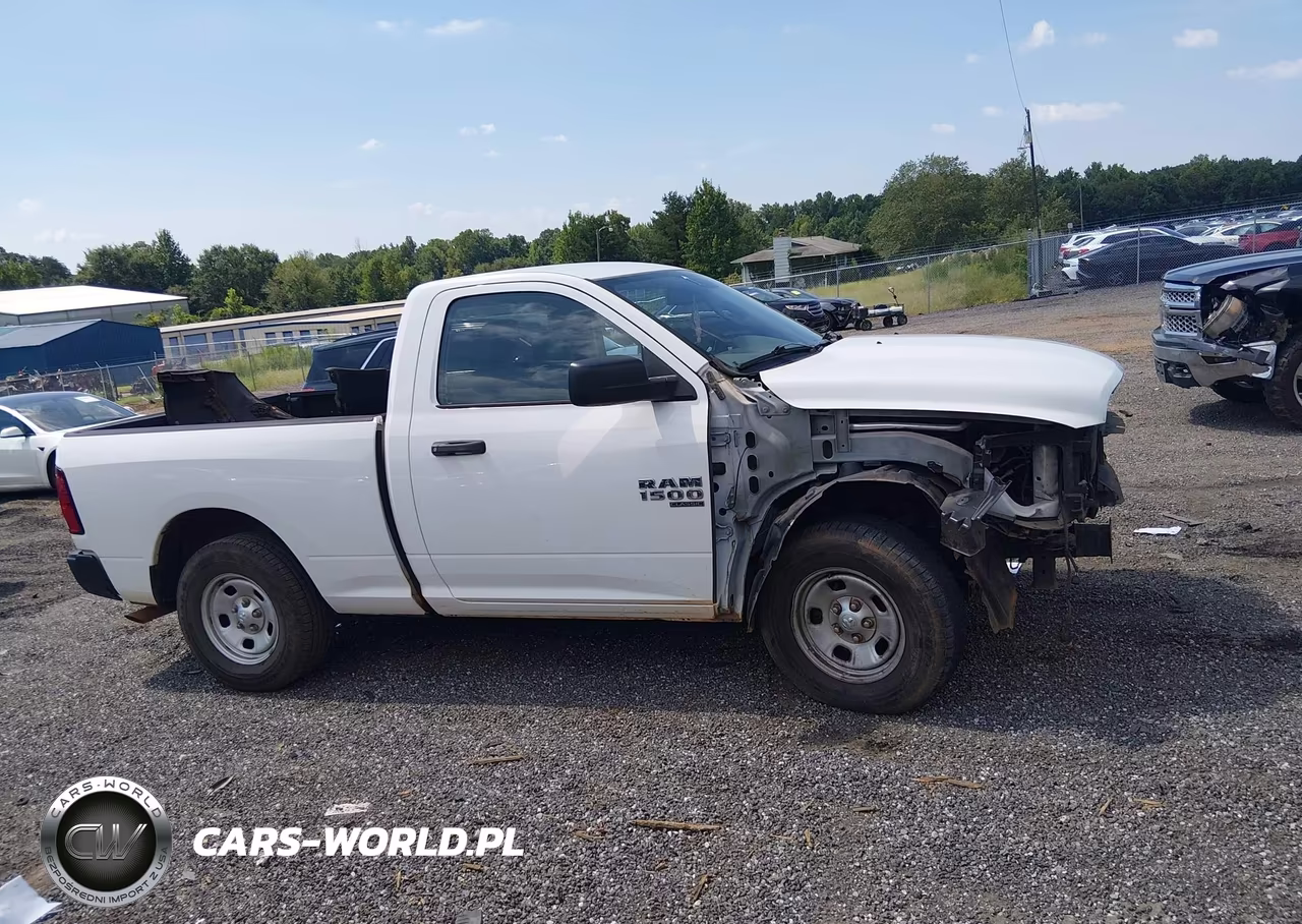 2019 Ram 1500 Classic Tradesman 4X2 6'4 Box VIN:3C6JR6AG0KG702270 - 13