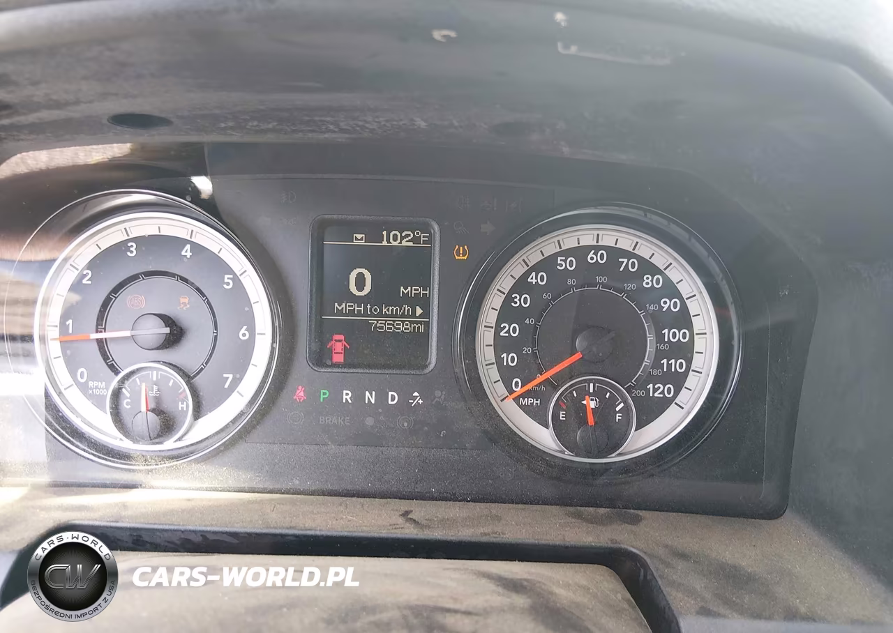 2019 Ram 1500 Classic Tradesman 4X2 6'4 Box VIN:3C6JR6AG0KG702270 - 7
