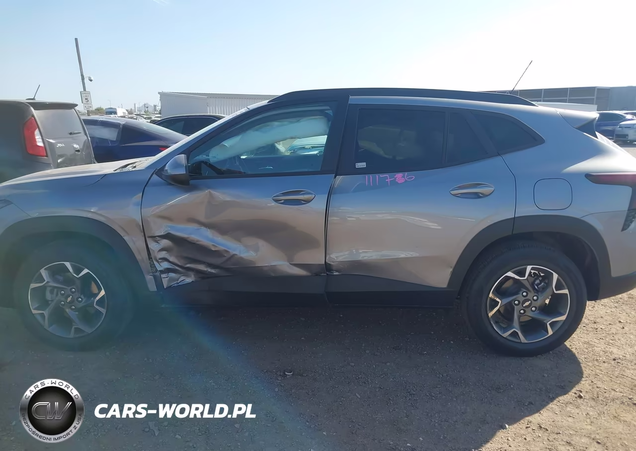 2026 Chevrolet Trax Fwd Lt VIN:KL77LHEP4TC174440 - 14