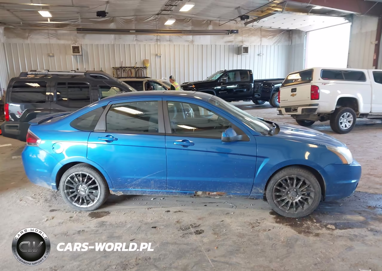 2011 Ford Focus Ses VIN:1FAHP3GN8BW134116 - 13