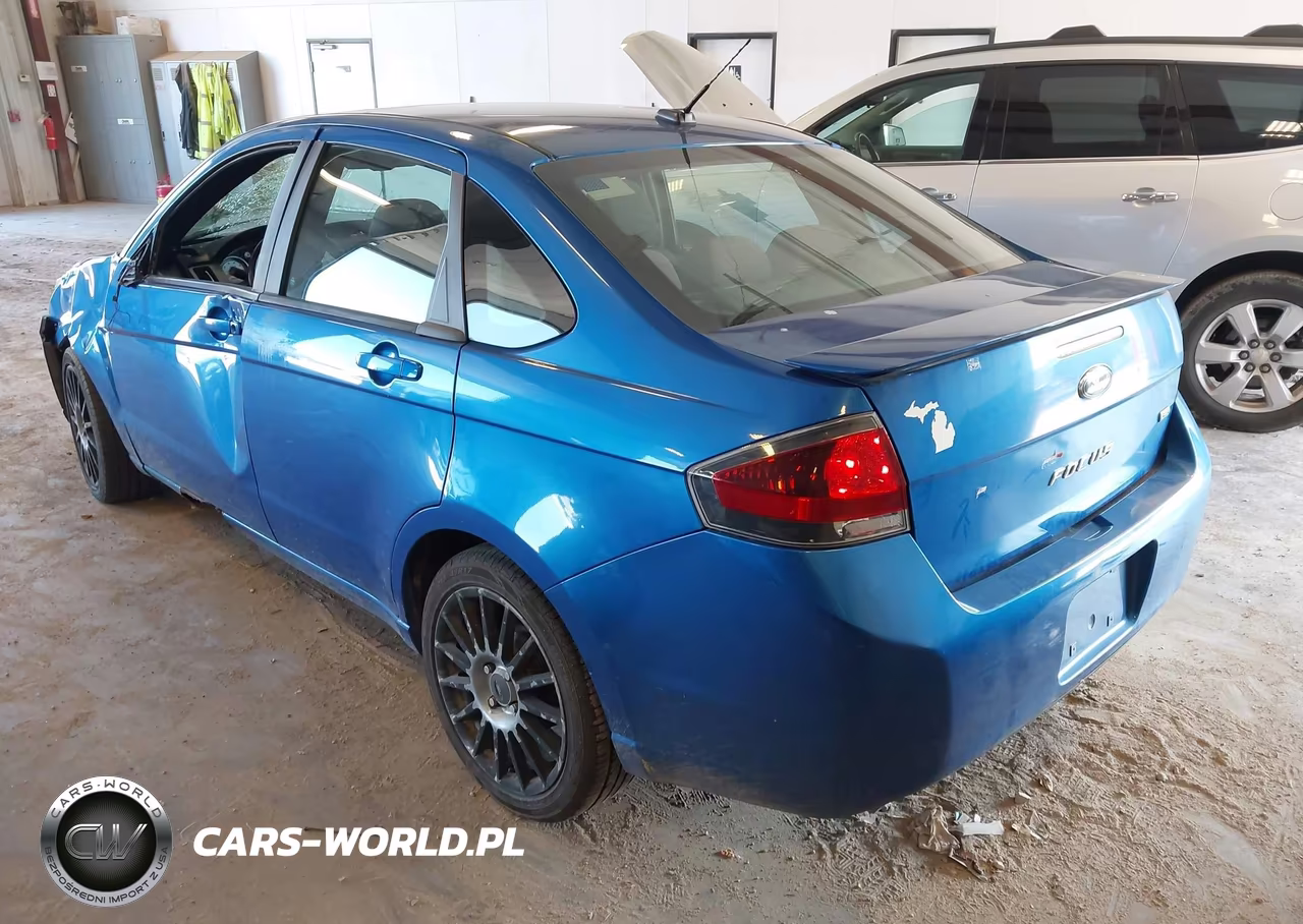 2011 Ford Focus Ses VIN:1FAHP3GN8BW134116 - 3