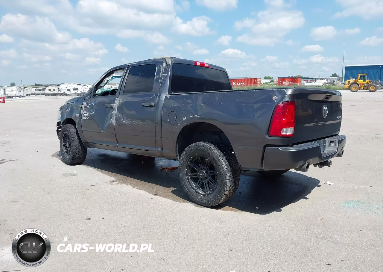 2017 Ram 1500 Express 4X4 5'7 Box VIN:1C6RR7KT1HS783799 - 3