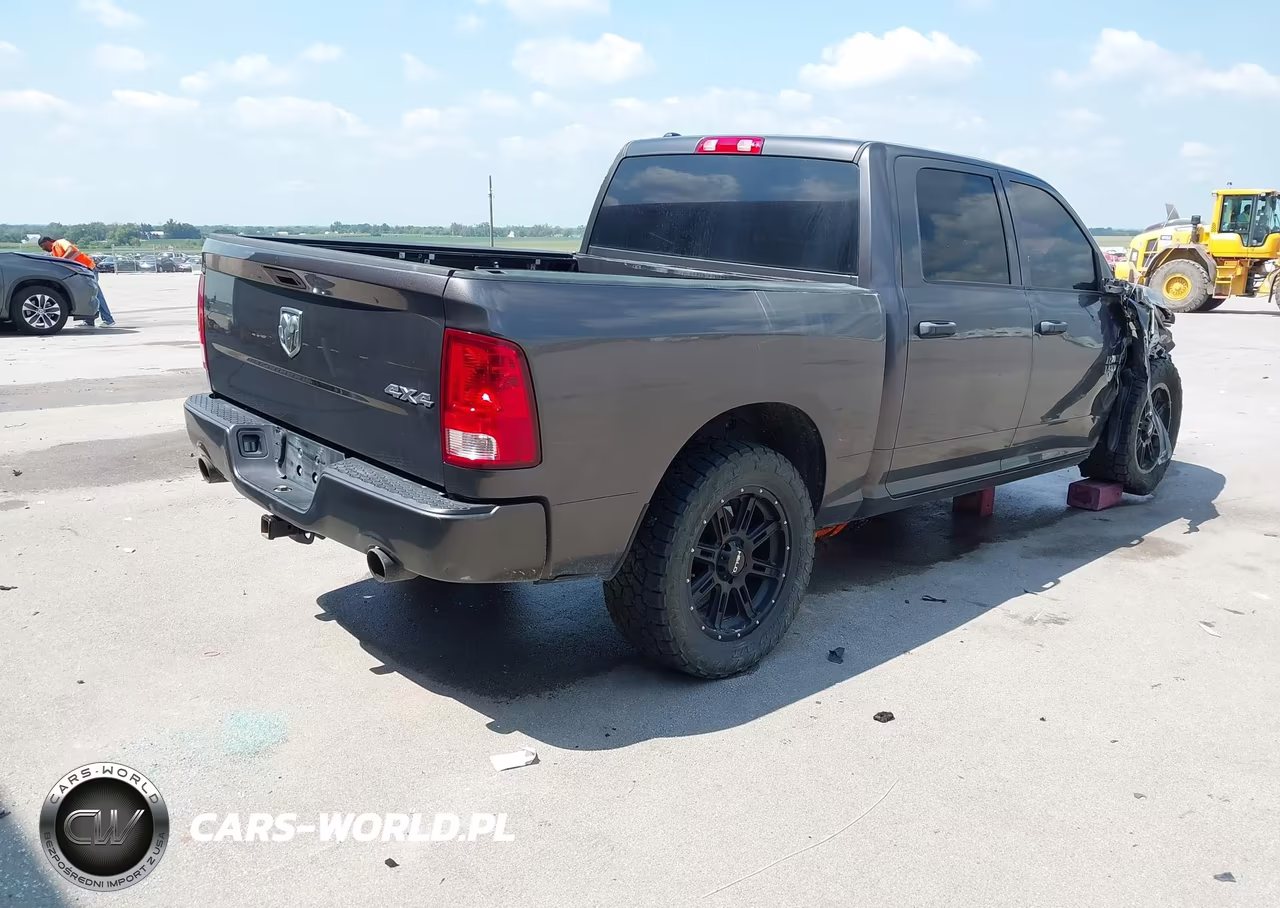 2017 Ram 1500 Express 4X4 5'7 Box VIN:1C6RR7KT1HS783799 - 4