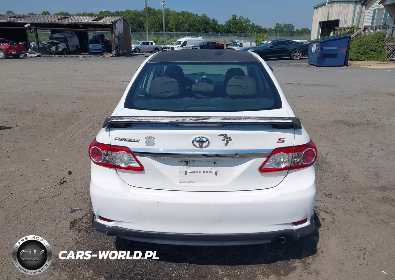 2013 Toyota Corolla S VIN:2T1BU4EE2DC090112 - 16