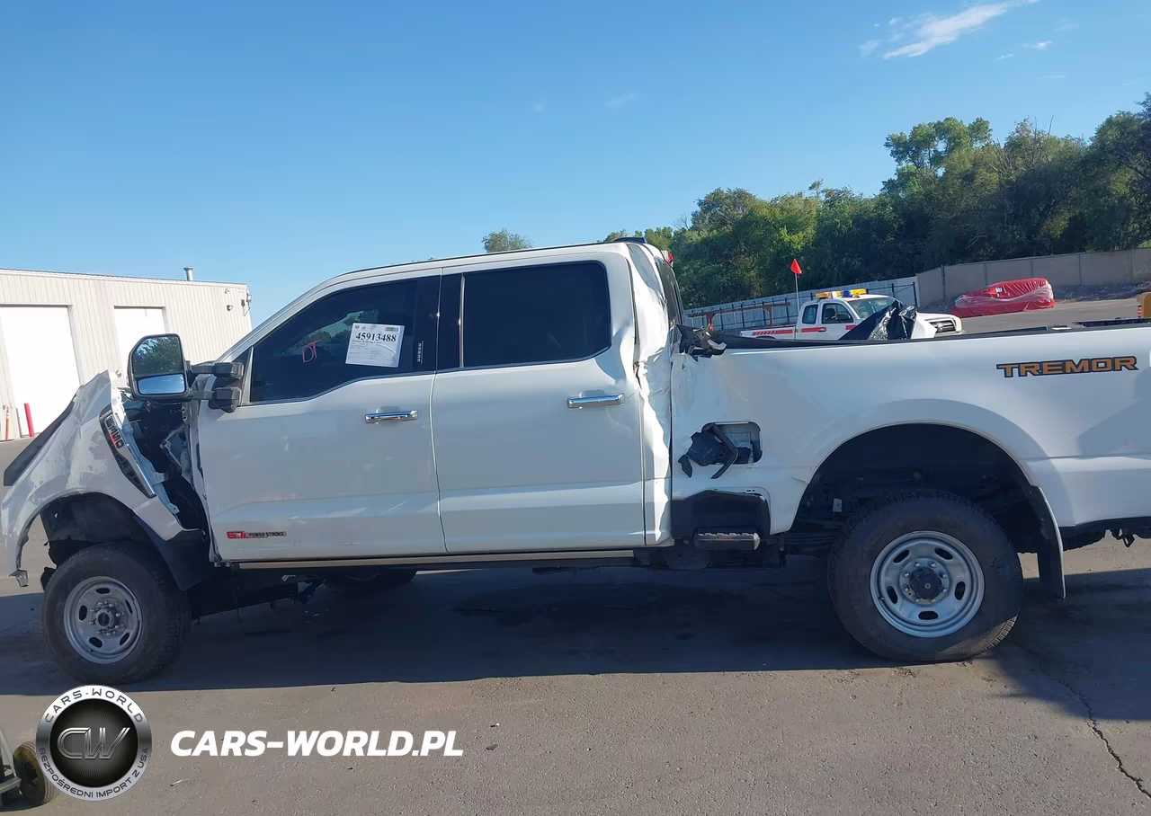 2024 Ford F-350 Platinum VIN:1FT8W3BM2REF36063 - 13
