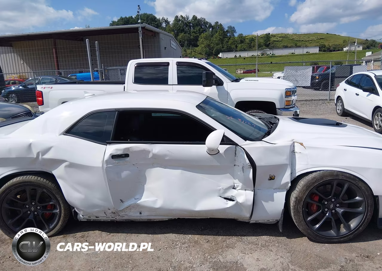 2022 Dodge Challenger R-T Scat Pack VIN:2C3CDZFJ5NH237807 - 13