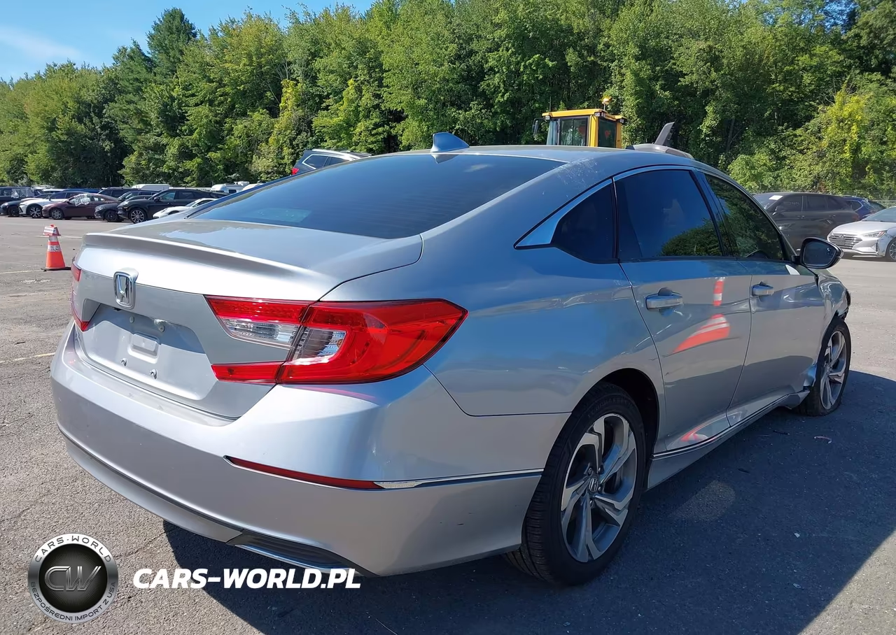 2018 Honda Accord Ex-L VIN:1HGCV1F56JA110362 - 4