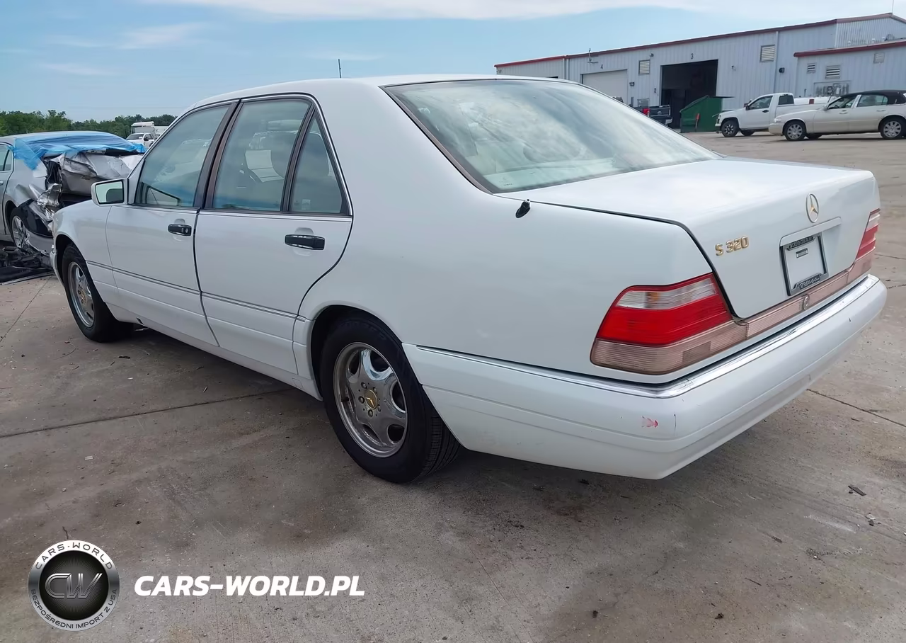 1999 Mercedes-Benz S 320 VIN:WDBGA32G2XA410941 - 3