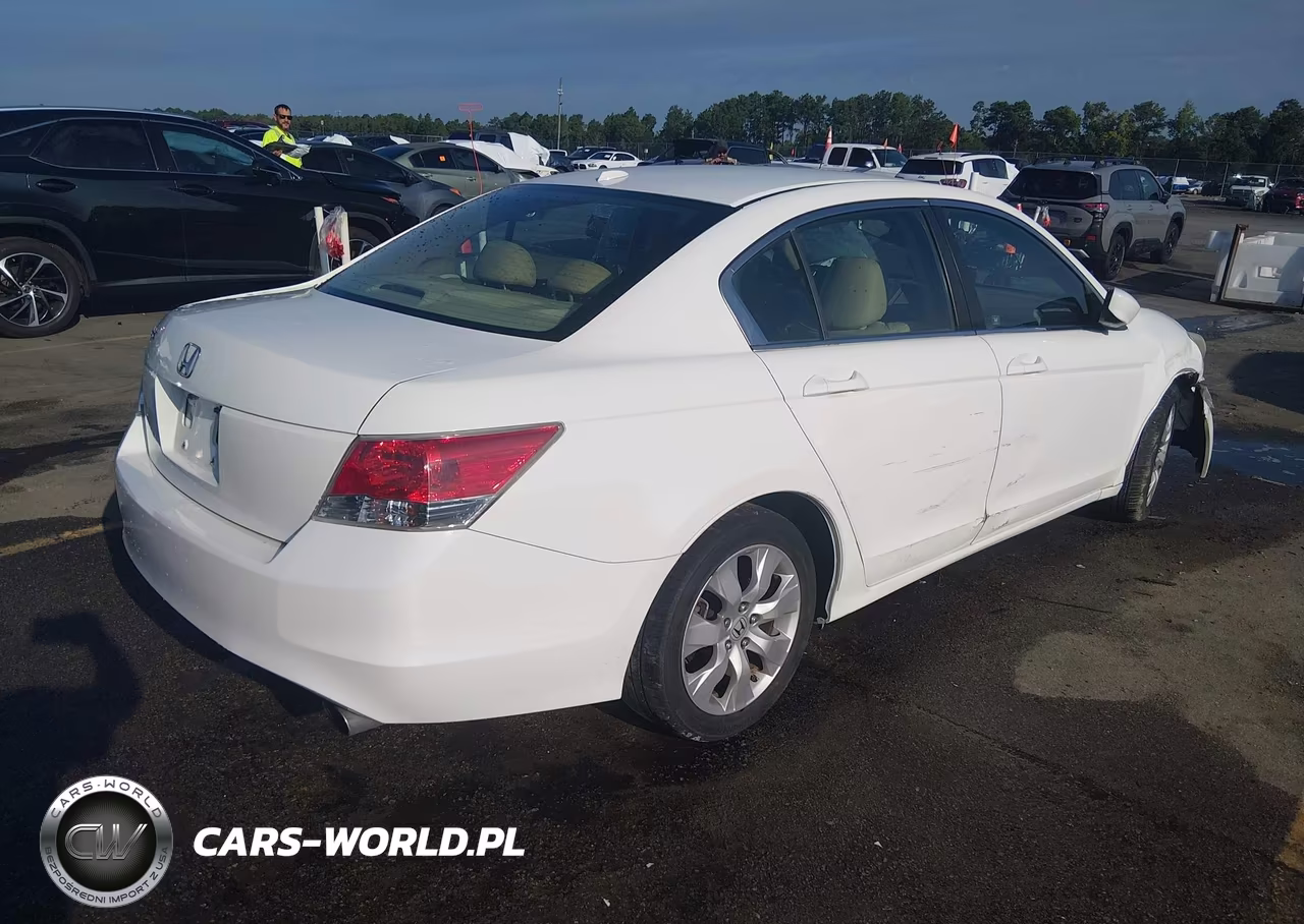 2010 Honda Accord 2.4 Ex-L VIN:1HGCP2F81AA077524 - 4