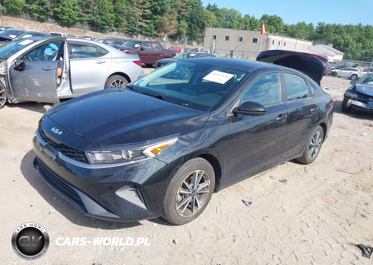 2023 Kia Forte Lxs VIN:3KPF24AD1PE592412 - 2
