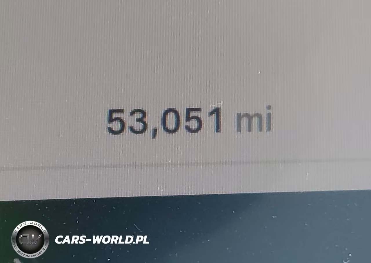 2023 Tesla Model Y VIN:7SAYGDEE1PF644762 - 14
