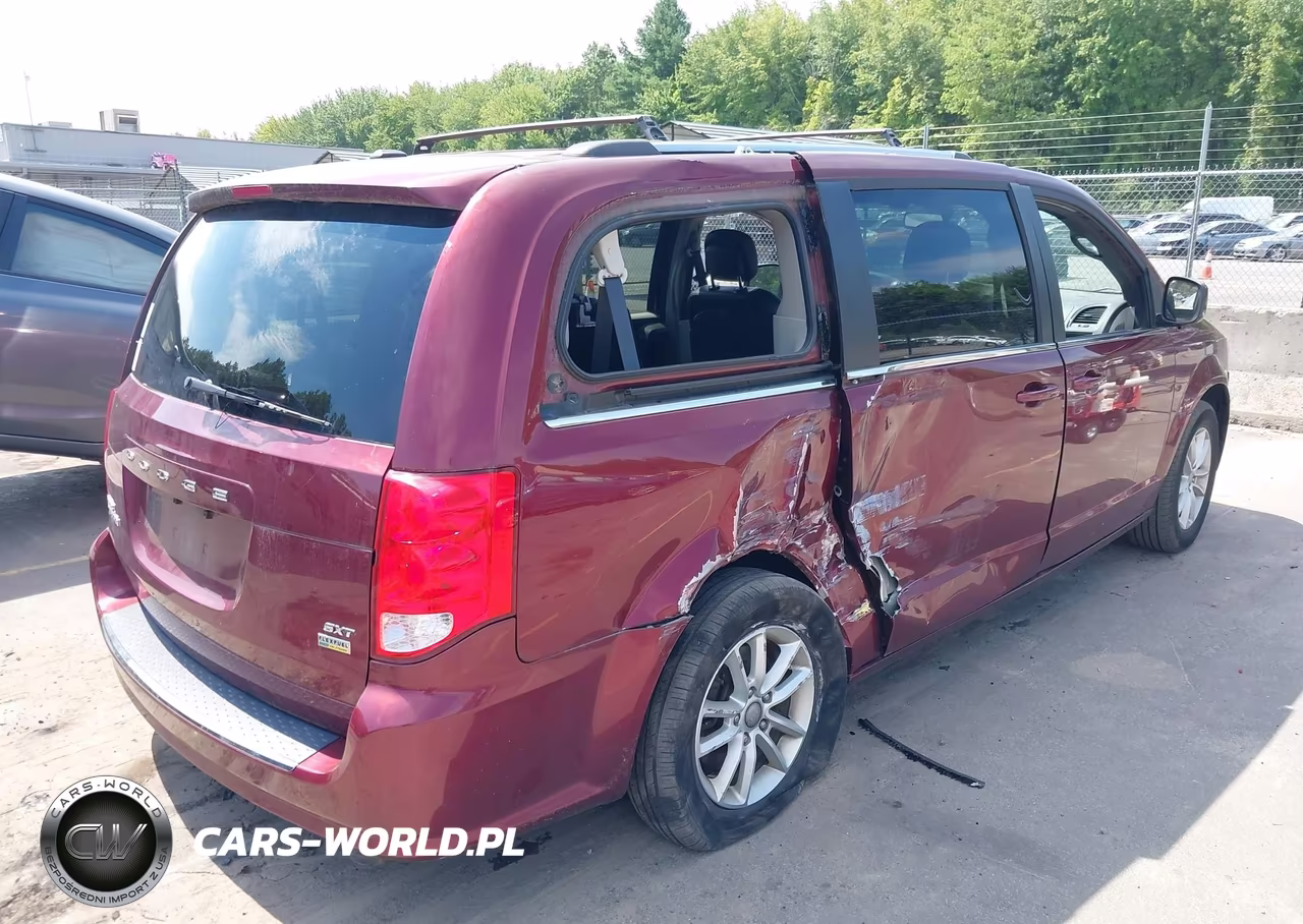 2019 Dodge Grand Caravan Sxt VIN:2C4RDGCG6KR647041 - 4