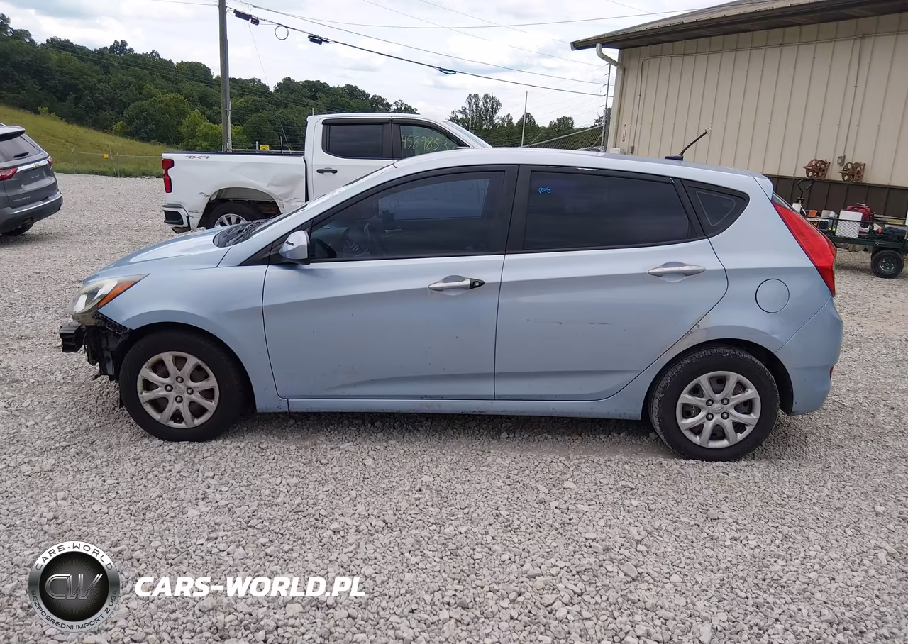 2013 Hyundai Accent Gs VIN:KMHCT5AEXDU107286 - 14