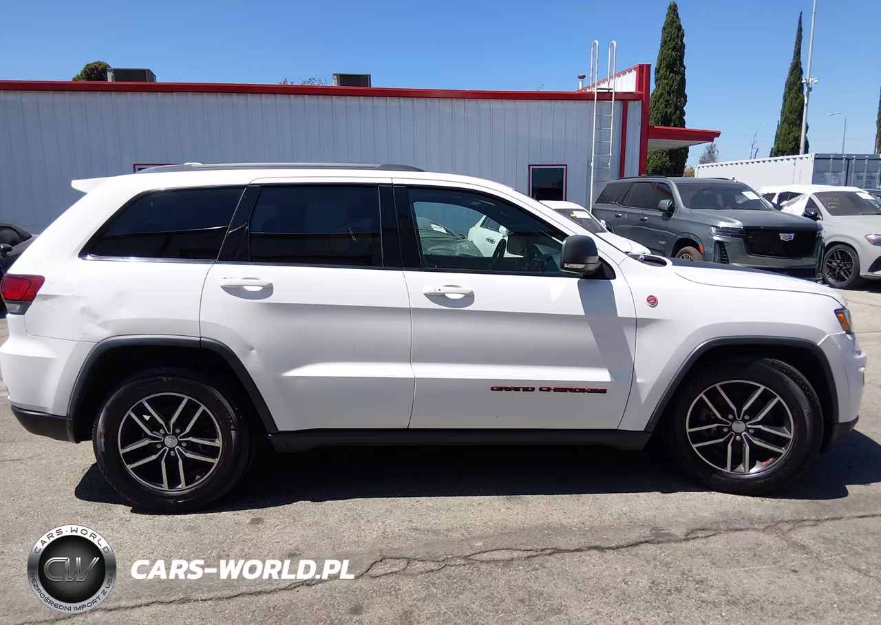 2017 Jeep Grand Cherokee Trailhawk 4X4 VIN:1C4RJFLG1HC662227 - 14