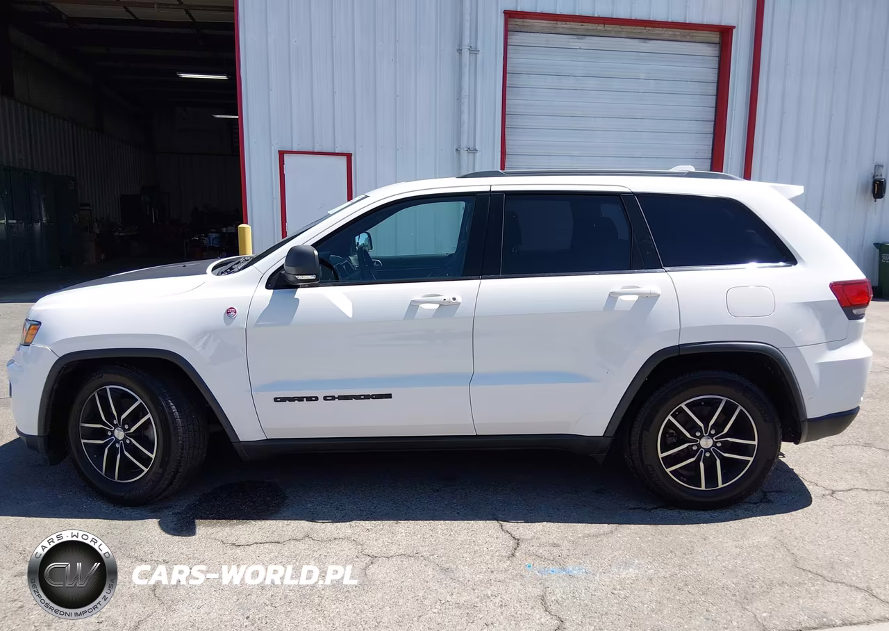 2017 Jeep Grand Cherokee Trailhawk 4X4 VIN:1C4RJFLG1HC662227 - 15