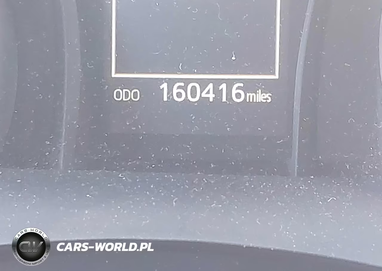 2018 Toyota Camry Le VIN:JTNB11HK8J3043093 - 15
