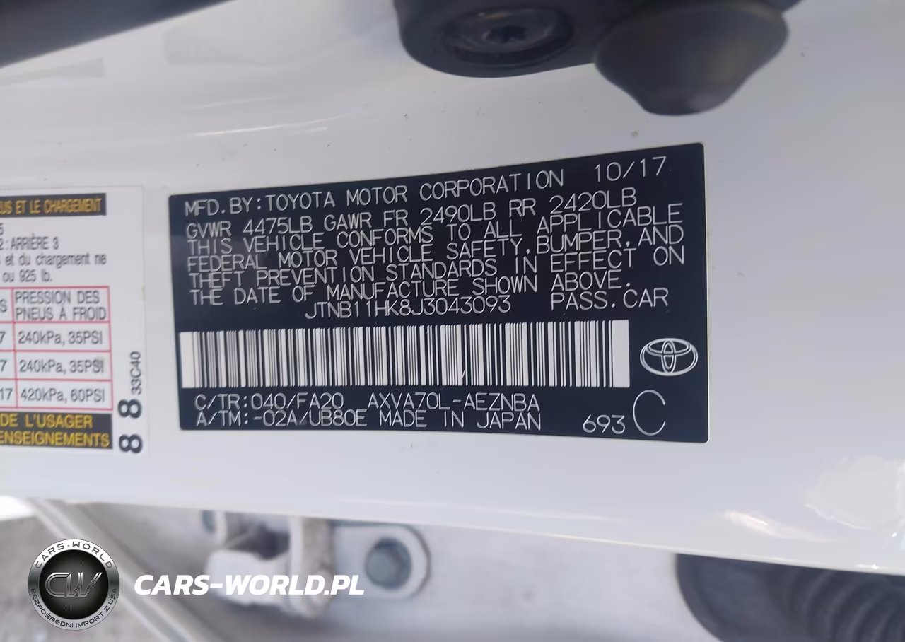 2018 Toyota Camry Le VIN:JTNB11HK8J3043093 - 9