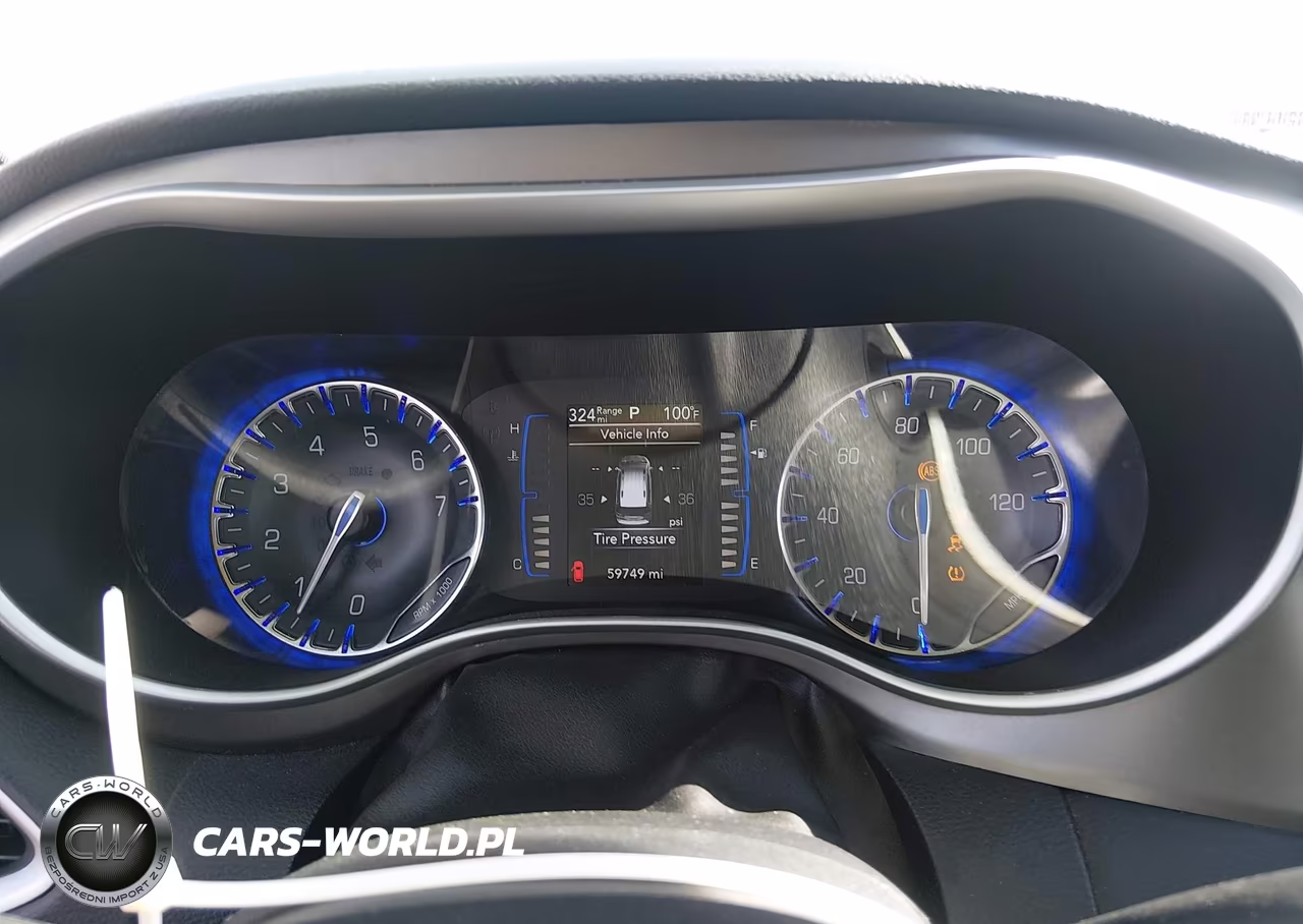 2020 Chrysler Pacifica Touring L VIN:2C4RC1BG7LR116109 - 7