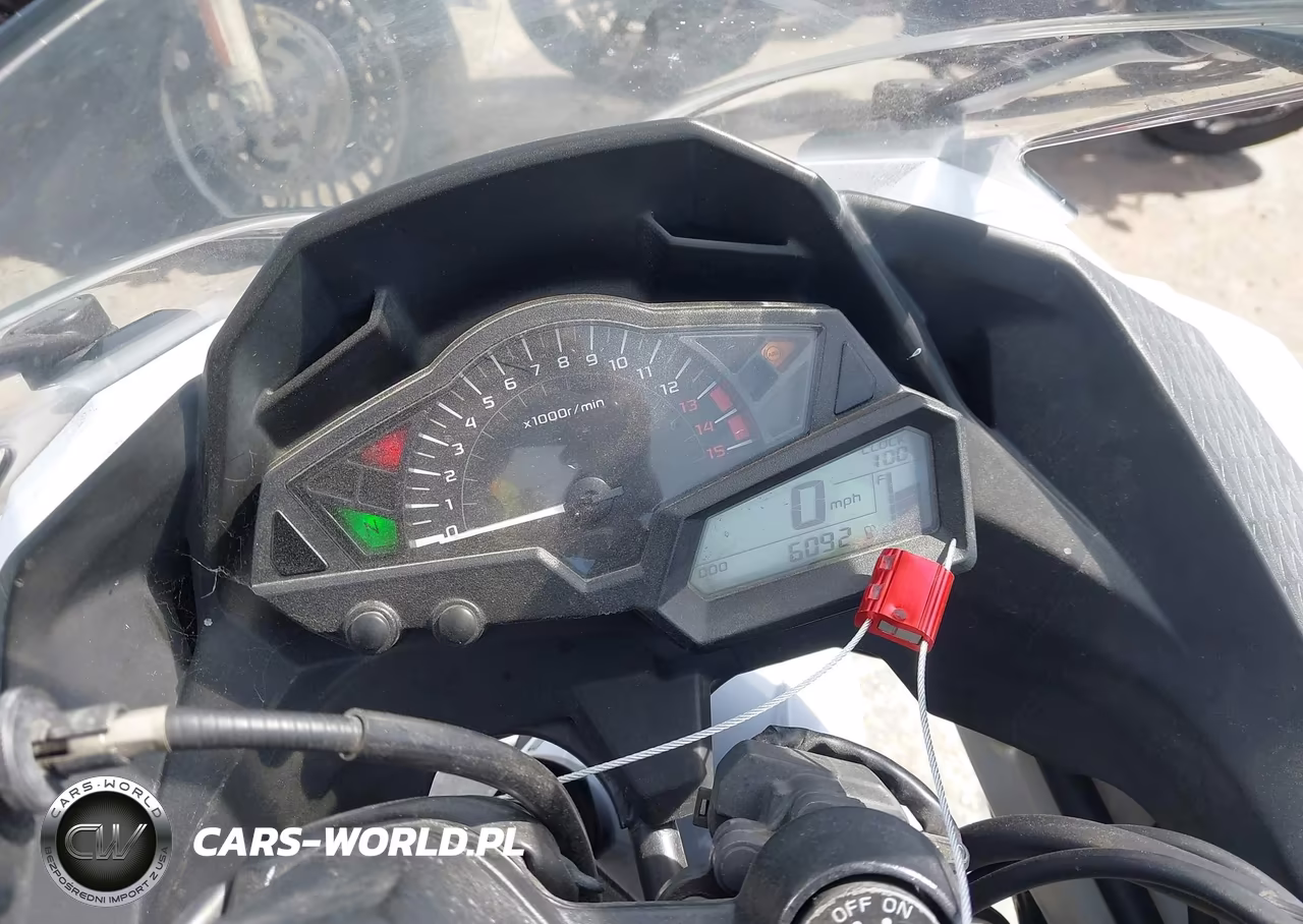 2014 Kawasaki Ex300 B VIN:JKAEX8B16EA000697 - 7