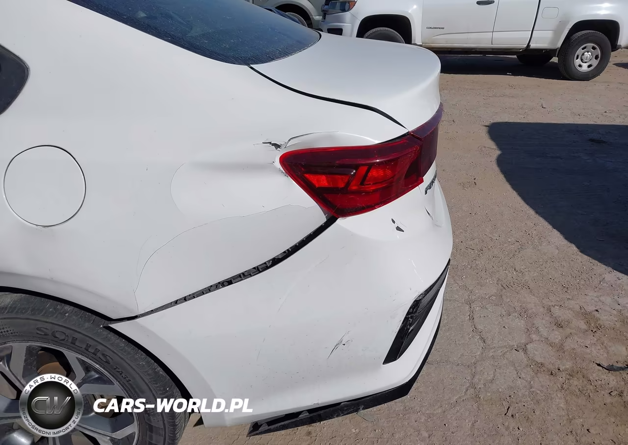 2019 Kia Forte Lxs VIN:3KPF24AD7KE075351 - 14