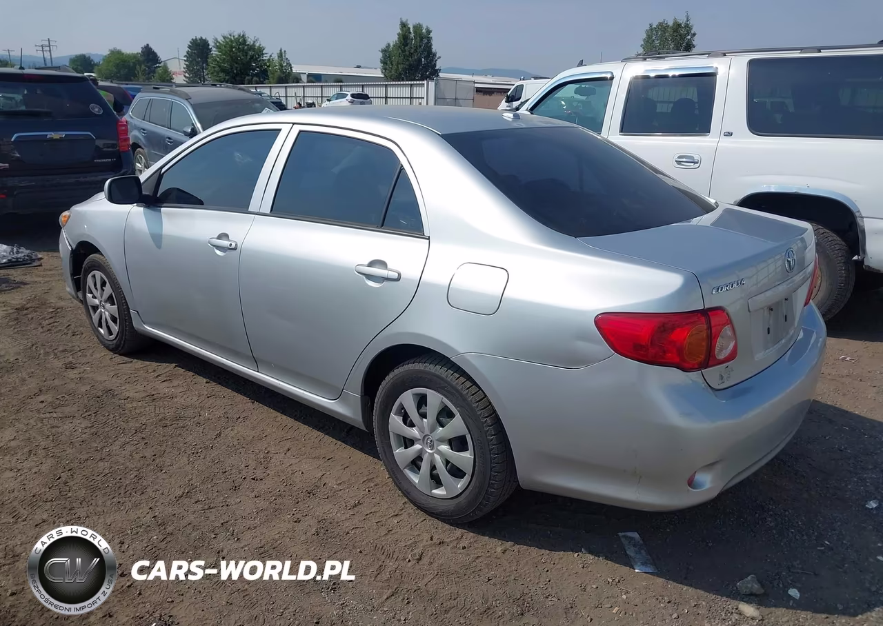2010 Toyota Corolla Le VIN:JTDBU4EE2AJ065162 - 3
