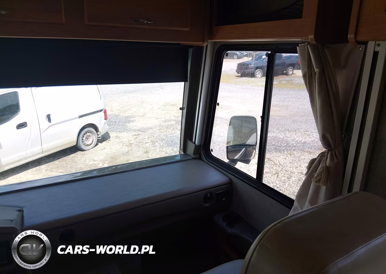 2016 Ford F53 VIN:1F66F5DY5G0A07643 - 6