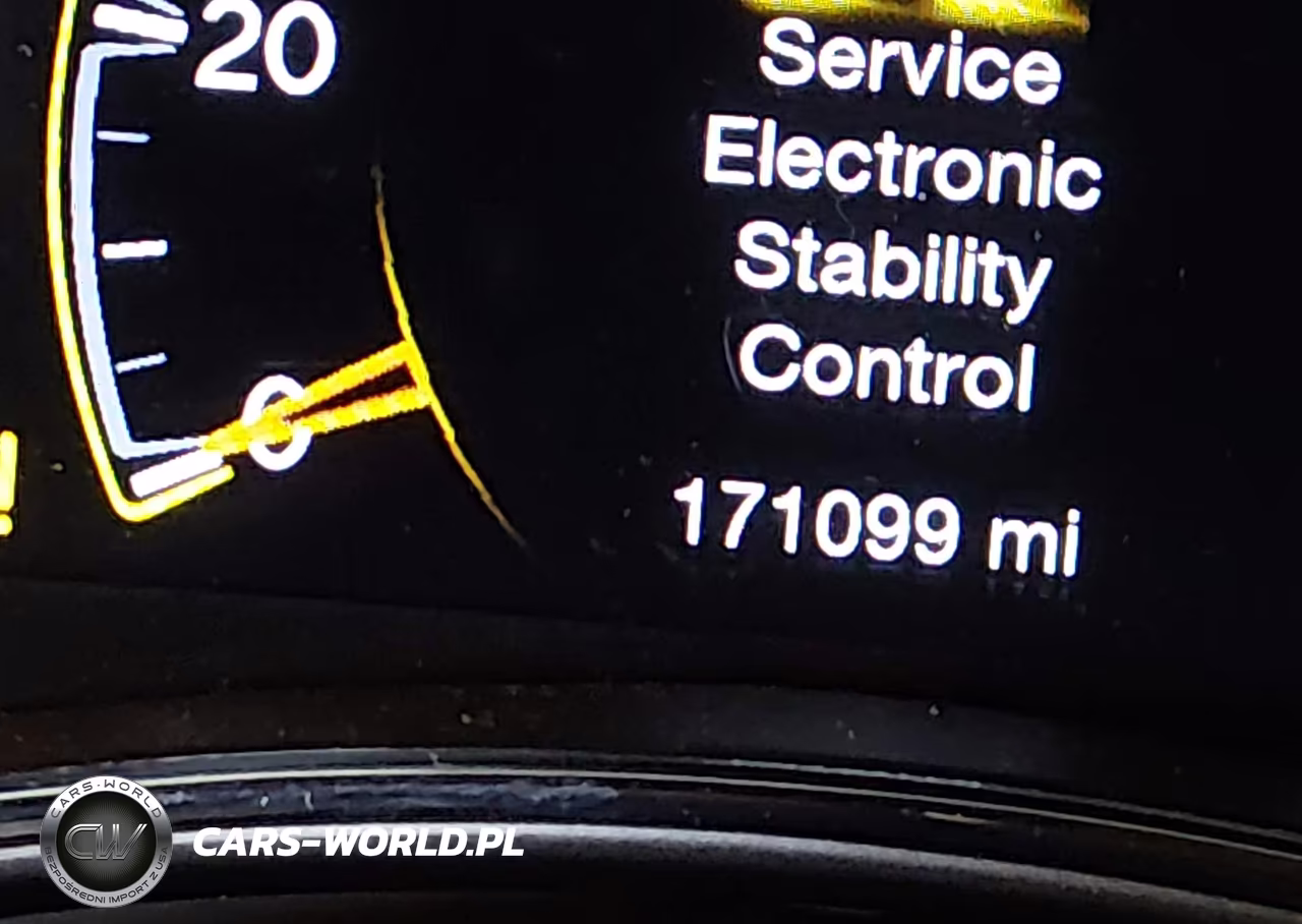 2019 Jeep Grand Cherokee Altitude 4X4 VIN:1C4RJFAG2KC625665 - 16