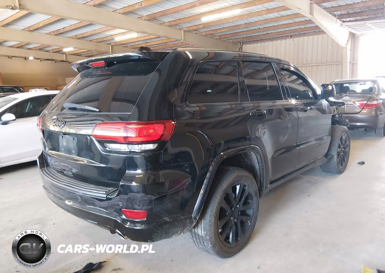 2019 Jeep Grand Cherokee Altitude 4X4 VIN:1C4RJFAG2KC625665 - 4