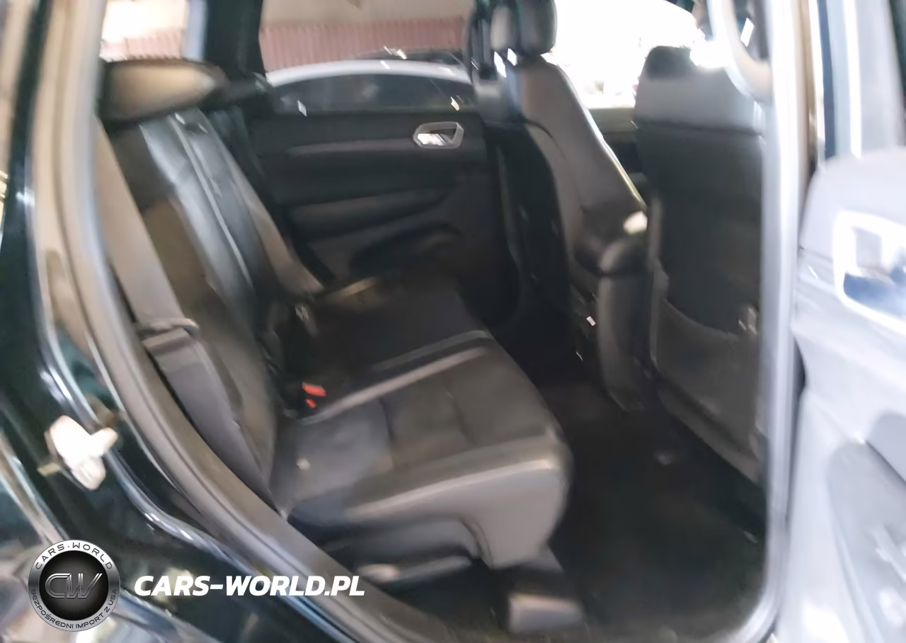 2019 Jeep Grand Cherokee Altitude 4X4 VIN:1C4RJFAG2KC625665 - 8
