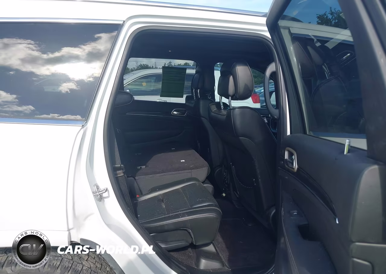 2016 Jeep Grand Cherokee Overland VIN:1C4RJFCGXGC445631 - 8