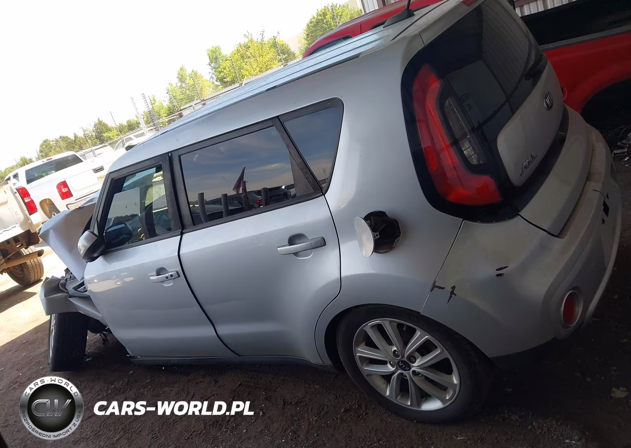 2017 Kia Soul + VIN:KNDJP3A55H7466005 - 13