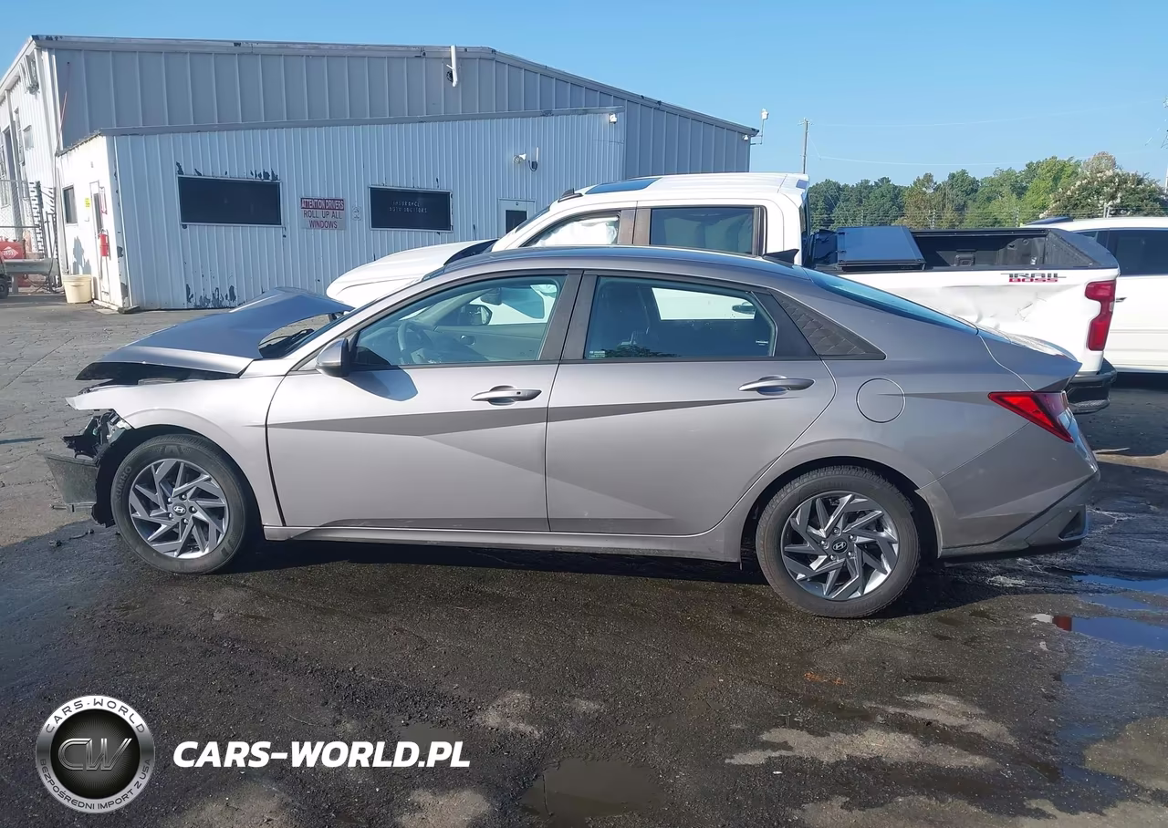 2024 Hyundai Elantra Sel VIN:KMHLM4DG1RU682985 - 15