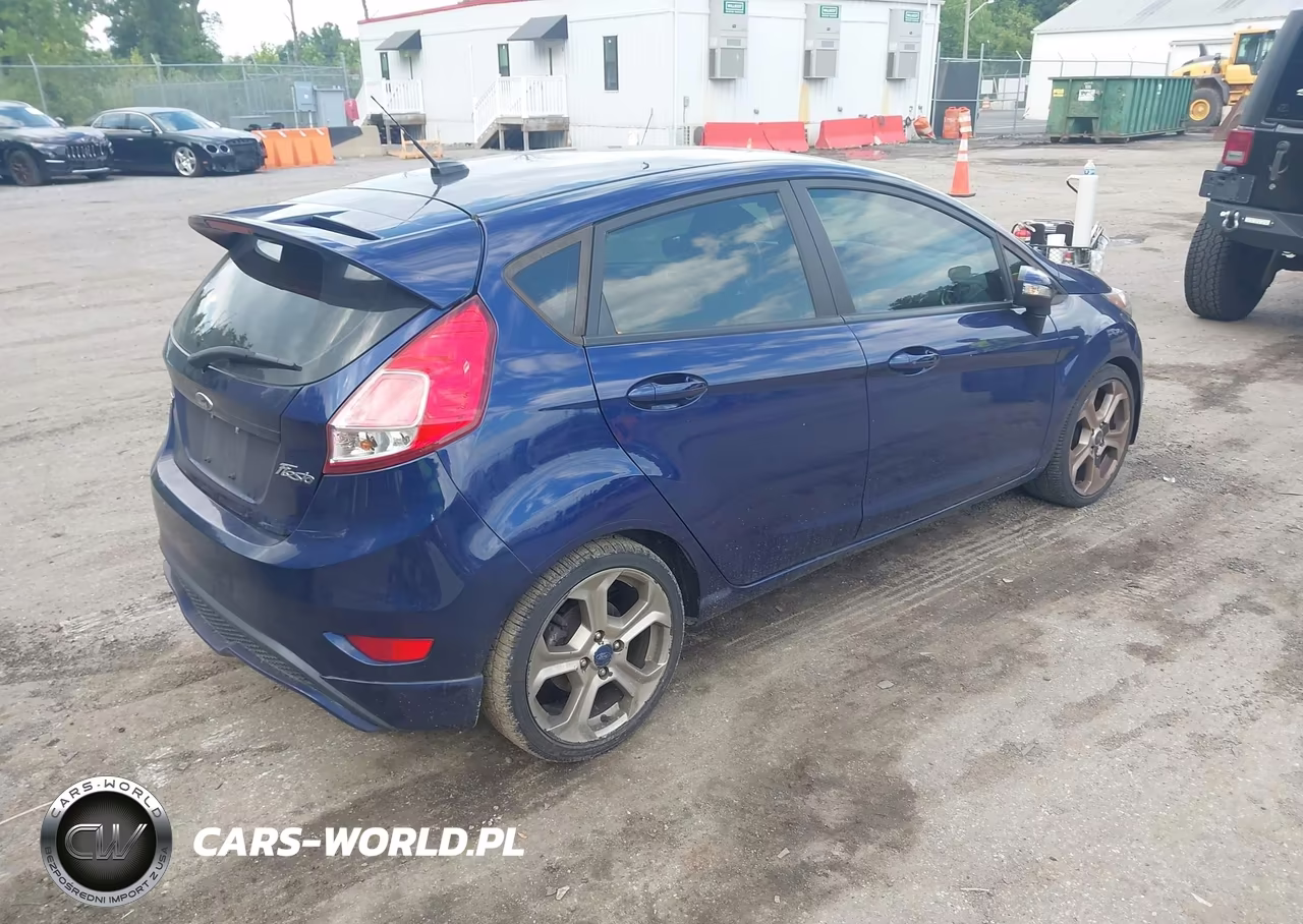 2016 Ford Fiesta St VIN:3FADP4GX4GM149595 - 4
