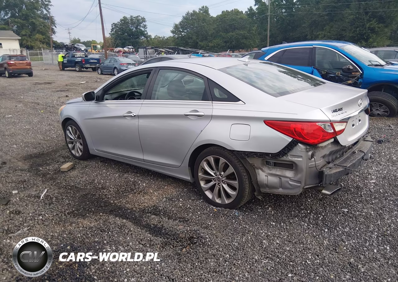 2012 Hyundai Sonata Se VIN:5NPEC4AC0CH401679 - 3
