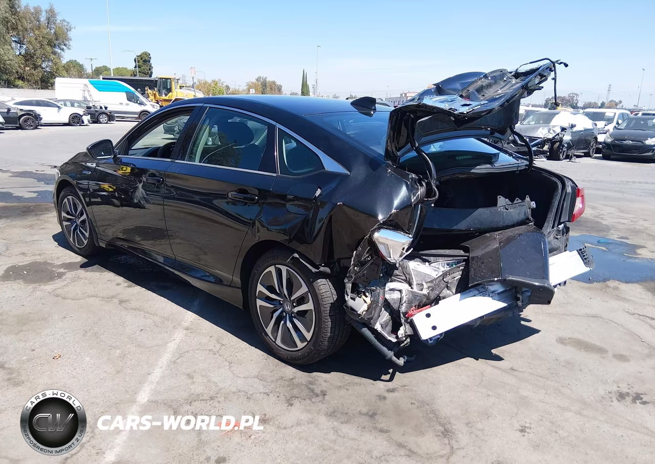 2022 Honda Accord Hybrid VIN:1HGCV3F16NA002760 - 3