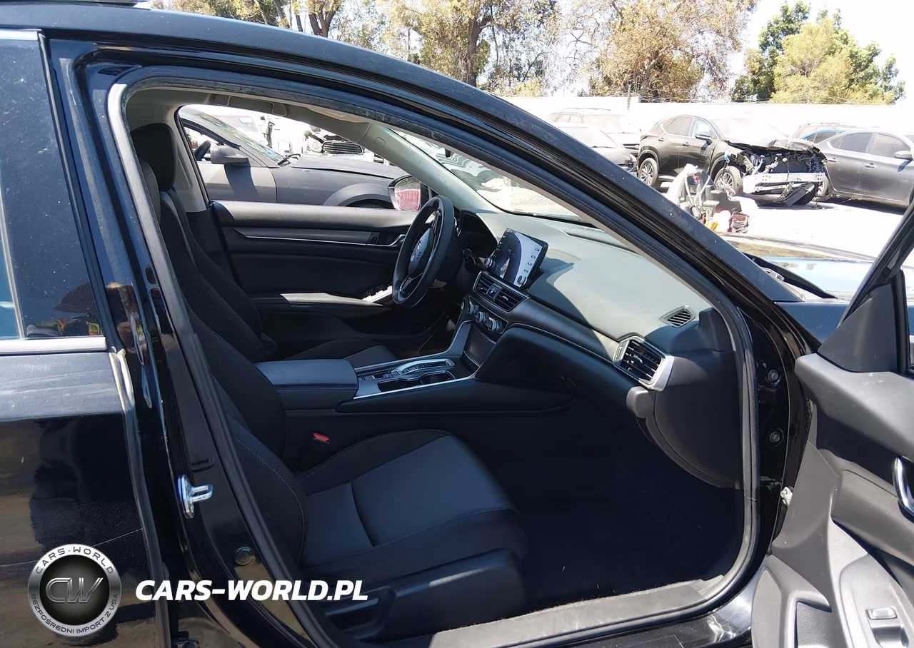 2022 Honda Accord Hybrid VIN:1HGCV3F16NA002760 - 5