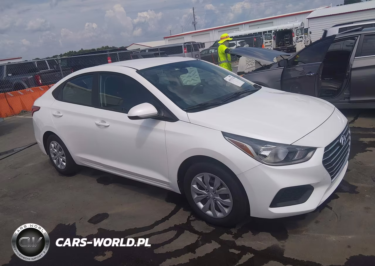 2022 Hyundai Accent Se