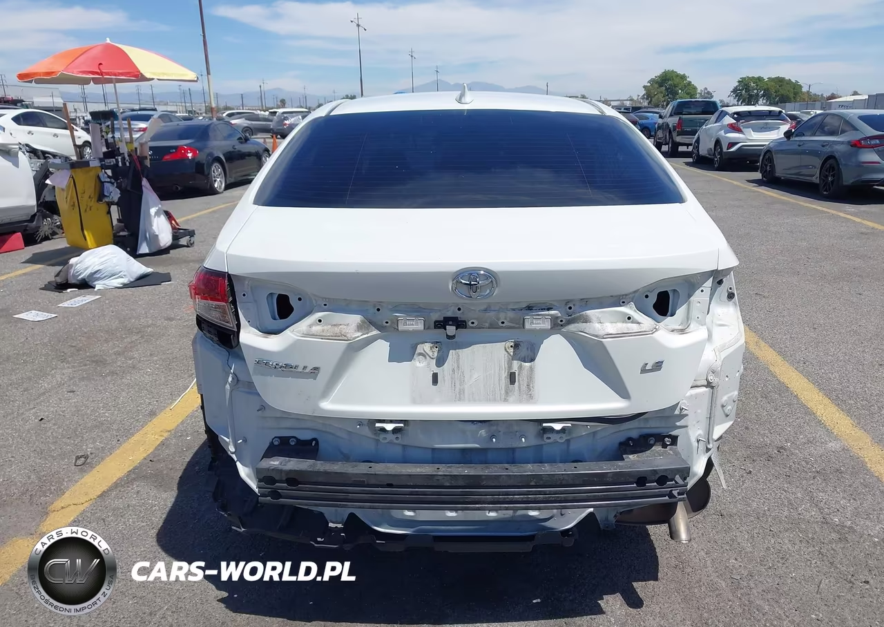 2021 Toyota Corolla Le VIN:JTDEPMAE5MJ142069 - 17