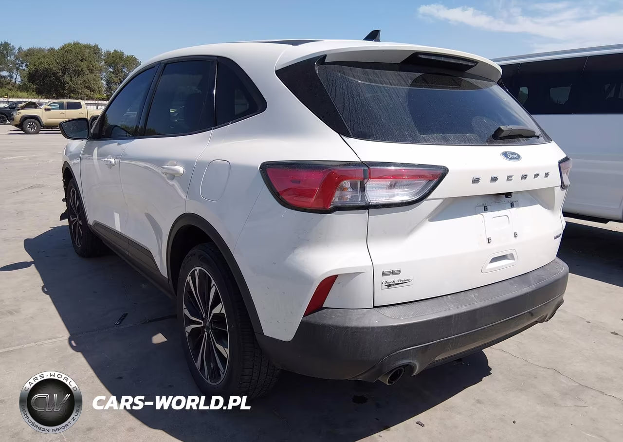 2021 Ford Escape Se VIN:1FMCU9G63MUA45153 - 3