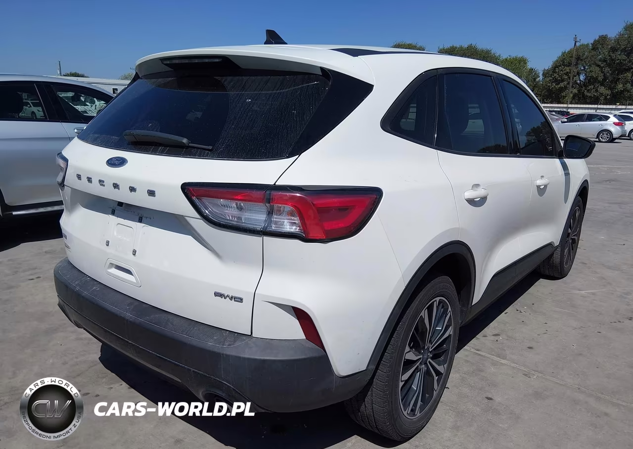 2021 Ford Escape Se VIN:1FMCU9G63MUA45153 - 4