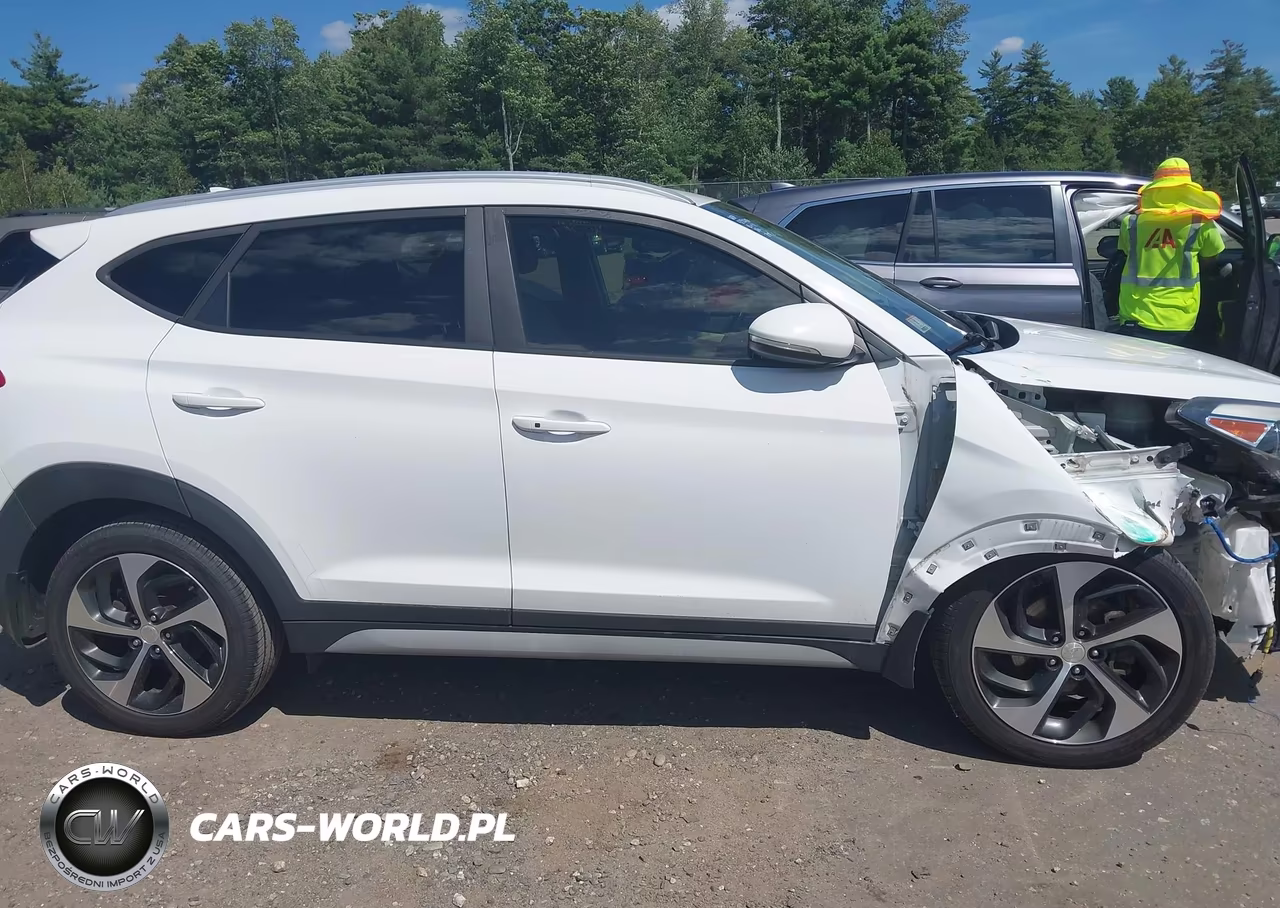 2018 Hyundai Tucson Sport VIN:KM8J3CAL1JU777783 - 13