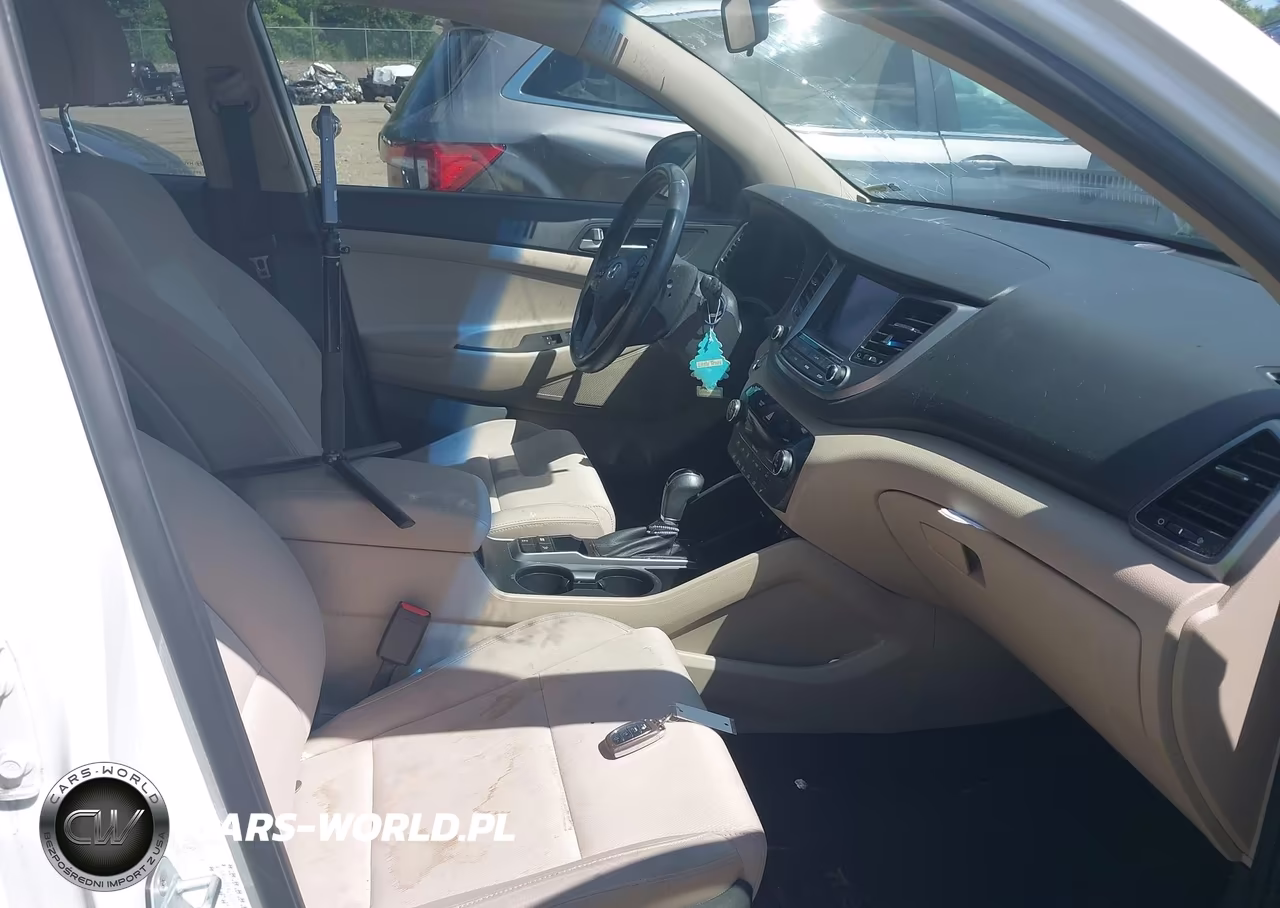 2018 Hyundai Tucson Sport VIN:KM8J3CAL1JU777783 - 5