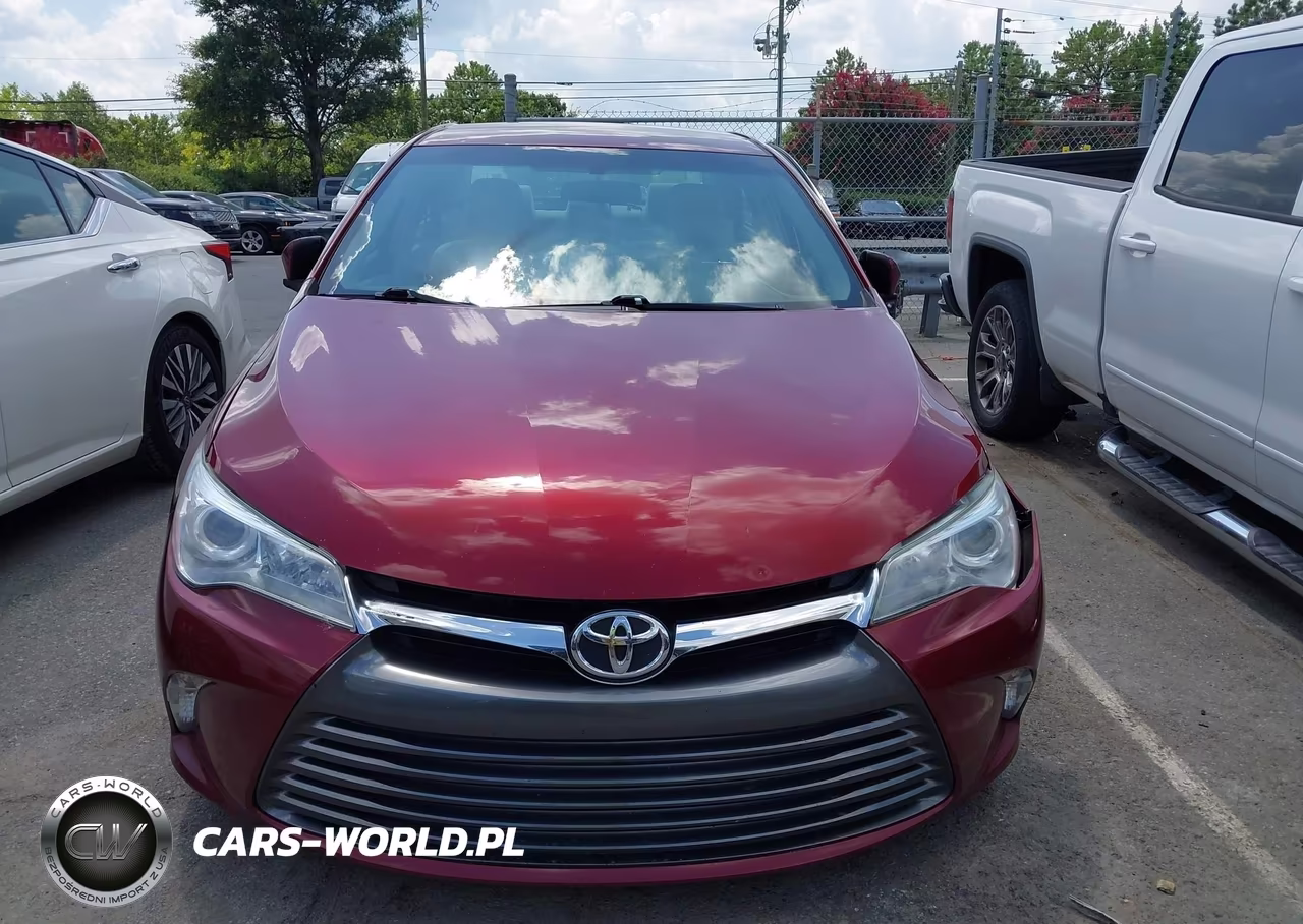 2016 Toyota Camry Le VIN:4T1BF1FK5GU523406 - 12