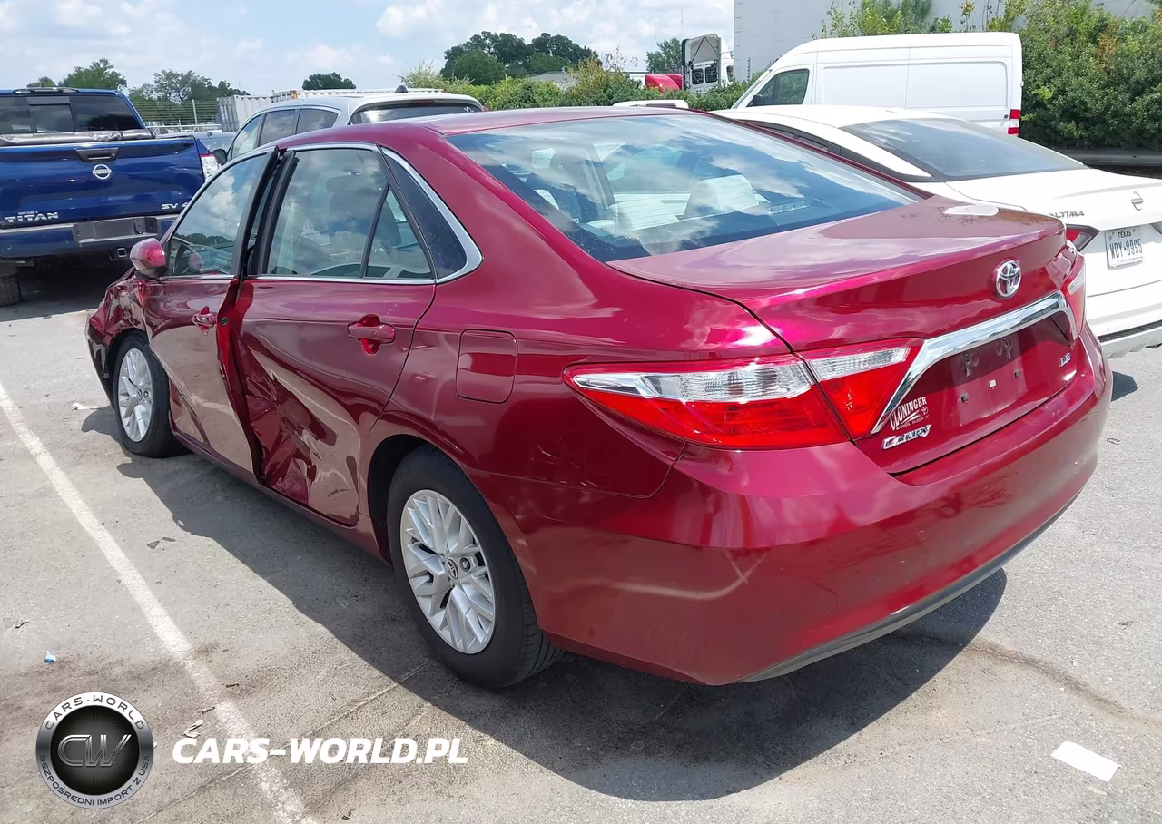 2016 Toyota Camry Le VIN:4T1BF1FK5GU523406 - 3