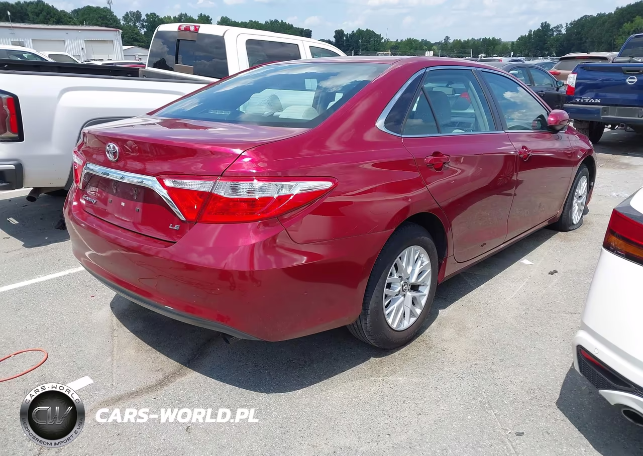 2016 Toyota Camry Le VIN:4T1BF1FK5GU523406 - 4