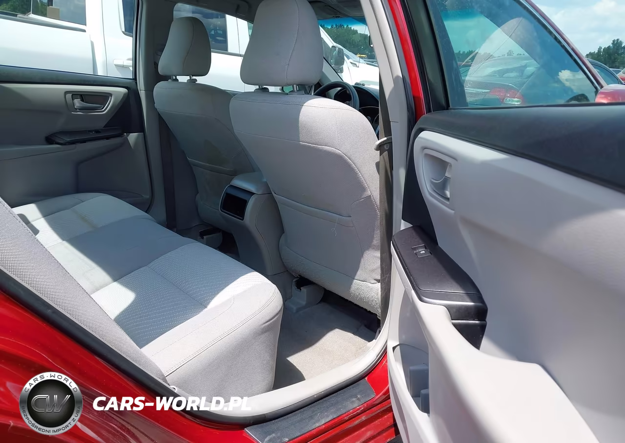 2016 Toyota Camry Le VIN:4T1BF1FK5GU523406 - 8