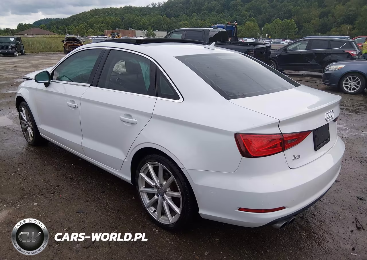 2015 Audi A3 1.8T Premium VIN:WAUCCGFF5F1102354 - 3