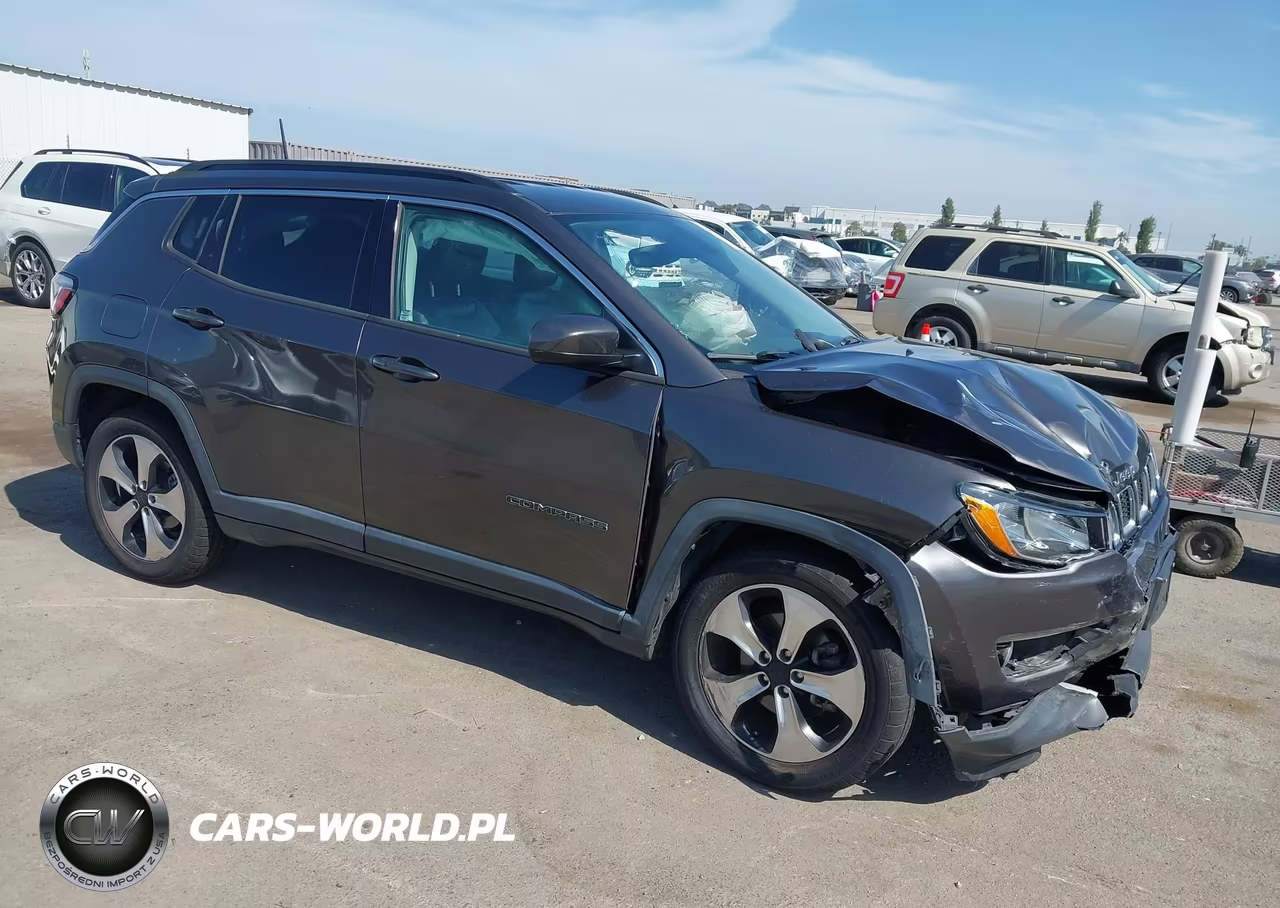2018 Jeep Compass Latitude Fwd VIN:3C4NJCBB4JT123873 - 1
