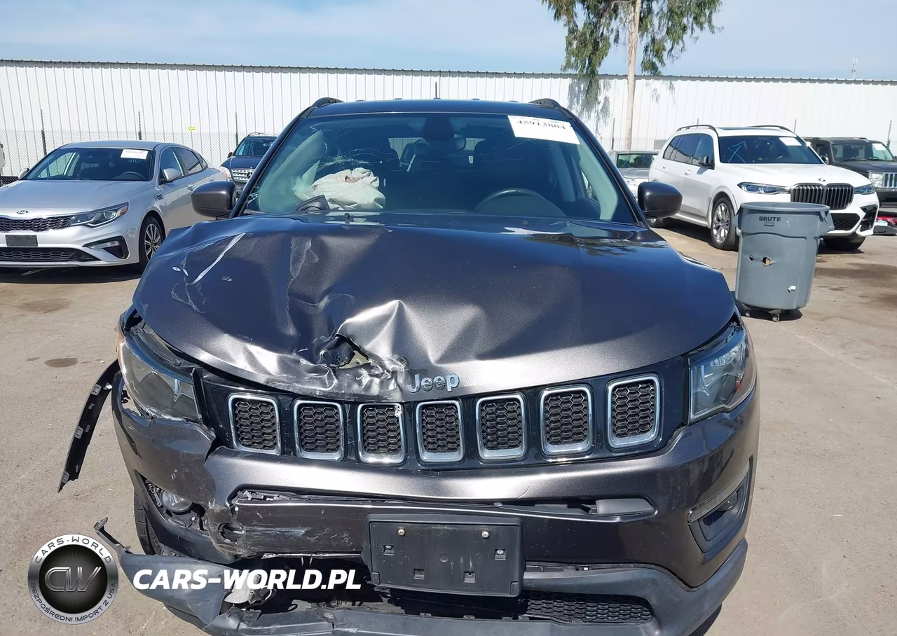 2018 Jeep Compass Latitude Fwd VIN:3C4NJCBB4JT123873 - 12