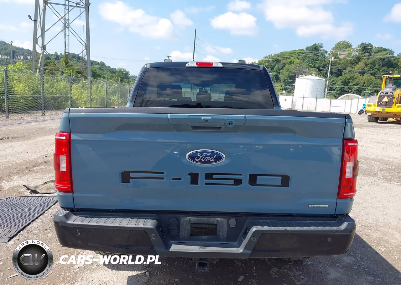 2023 Ford F-150 Xlt VIN:1FTFW1E87PKF14262 - 16